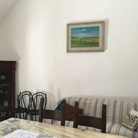 Casa Azzurra Apartment *